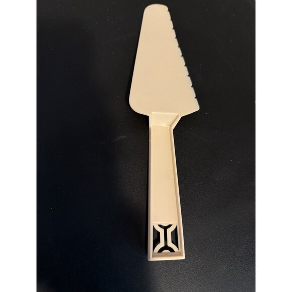 Vintage Marie Calendar's Advertising Serrated Edge Cake Pie Server - Picture 4 of 4